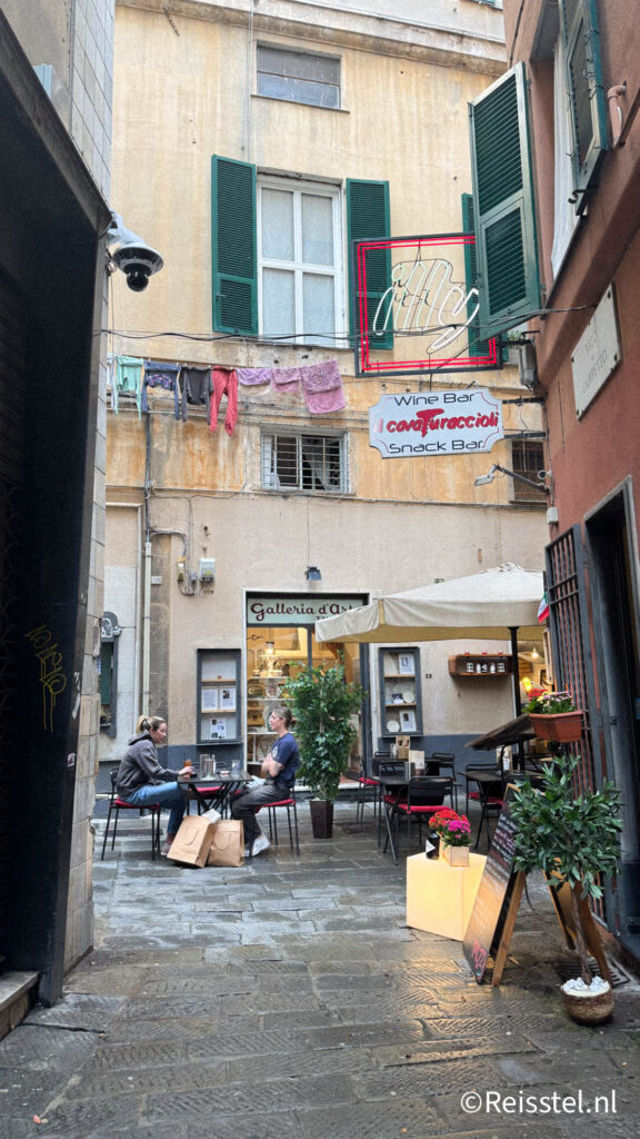Bezienswaardigheden Genua | historische centrum | kleine straatjes