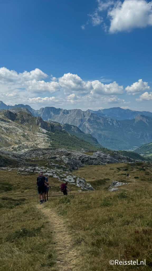 Afdaling The Balkan Trail